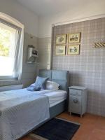 Single Room with Private Bathroom