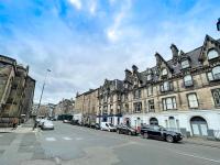 Open Plan 2 Bed Apt, Near Edinburgh Castle - Ferienwohnung Edinburgh