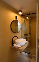 Deluxe Double Room with Extra Bed