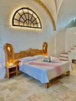 Queen Room with Garden View