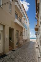 Alecrim Beach House - B&B Nazaré