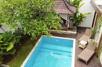 Elvano villa in heart of seminyak and near beach - Chambres d'hôtes Seminyak