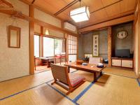 Vierbettzimmer im japanischen Stil