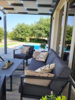 Villa Tonka with private pool near Krka - B&B