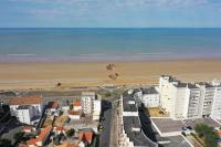 200m plage des Demoiselles- Appartement pour 4 - B&B