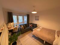 Bow House - SleepyLodge - B&B