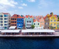 Blue Marlin Handelskade Apartments - Chambres d’hôtes Willemstad