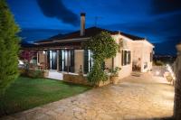 Kiveri Garden Villa - B&B Kivéri