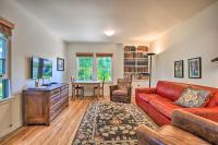 Central South Pasadena Apt, 3 Mi to Rose Bowl - B&B