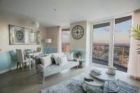 B&B Barking - Amazing London City Skyline View & Transport Links - Bed and Breakfast Barking