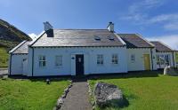 Fishermans Village with Sea Views - B&B
