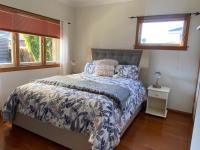 Central City Art Deco 2 bedroom House - Bed and Breakfast Rotorua