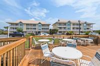 St. Martin Beachwalk Villas 111 - B&B Destin