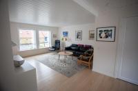 B&B Tórshavn - 4 BR Townhouse / Walks / Museum - Bed and Breakfast Tórshavn