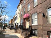 Alina & Fanny - Philadelphia S Broad St - B&B