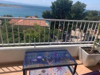 Family Apartment Green with a sea view and a free parking - B&B
