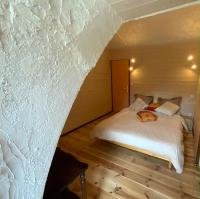 Queen Room with Garden View