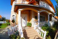 Joker Villa Apartmanhaus - Chambres d’hôtes Hévíz