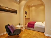Apartamento de 1 dormitorio con balcón