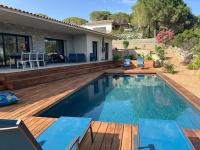 Villa Monte e Mare, piscine chauffée, climatisée à 5 mn de la plage de santa giulia - B&B Porto Vecchio
