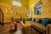 Wooden House 38 Hang Cot - 5' to HoanKiem Lake & Al Noor Mosque - Ferienwohnung Hanoi