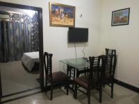 Lovely 1-Bedroom Apartment - Chambres d’hôtes Lahore
