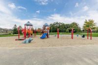 Cozy 3 bedroom home perfect for small gatherings - B&B Barrie