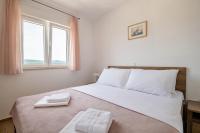 Appartamento con 1 Camera da Letto, Balcone e Vista Mare