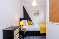 Cheerful 3 bedroom home with parking near Chester - Chambres d’hôtes Saughall