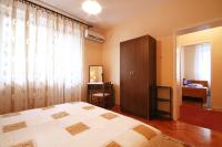 Apartamento con vistas al jardín