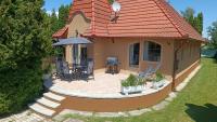 B&B Balatonberény - Vica Apartman - Bed and Breakfast Balatonberény