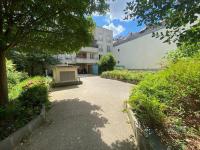 Appt à 10 min de Paris, 15 min a pied du SDF - B&B Saint-Denis