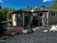 Newly Remodeled spacious units, minutes from mountains, inlet, downtown and airport - B&B