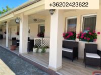 Sára Vendégház - B&B Hajdúböszörmény