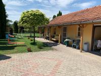 Tina Apartman - Ferienwohnung Poroszló