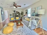 Brand New, Cozy, Modern, One-bedroom Apartment - B&B Falls Church