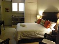 Queen Room with Balcony and Sea View