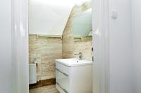 Zweibettzimmer mit Bad