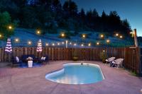 Calistoga Vineyard Getaway Wine Tastings Included - B&B Calistoga