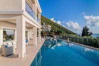Artemis Villas - Spectacular Views & Ideal For Large Groups, By ZanteWize - Chambres d’hôtes Chortáta