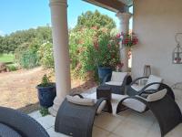 Détente au Green - B&B Nîmes