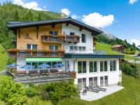 Hotel Tiroler Herz - Bed and Breakfast