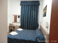 Doppel-/Zweibettzimmer mit eigenem Bad