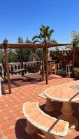 Casa de 2 dormitorios con piscina privada y desayuno incluido en Alhaurin - Chambres d'hôtes Alhaurín de la Torre