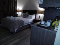 Luxe Suite