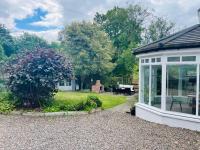 5 bedrooms sleeps 10-12 free wifi & parking garden - Chambres d'hôtes Lundin Links