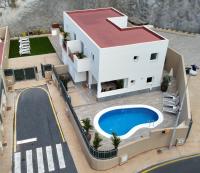 Luxury Villa Masca with private heated pool Free Car Rental in May and June - B&B