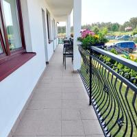 Camera Quadrupla Economy