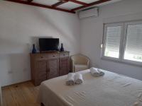 One-Bedroom Apartment "2"