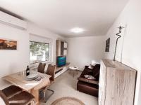 RIAD Apartments - Ferienwohnung Zgornje Škofije